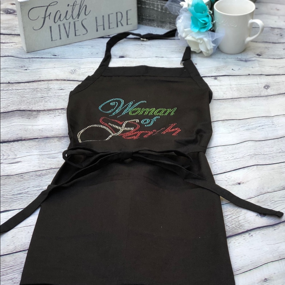 Woman of Faith Apron ✝️